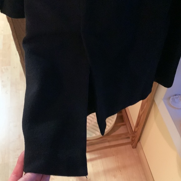 Size 10 Tension Black Wool Coat with Black Satin Lining - Picture 4 of 7